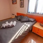 לינה וארוחת בוקר Castello Verona 4*