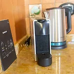 לינה וארוחת בוקר Castello Verona 4*