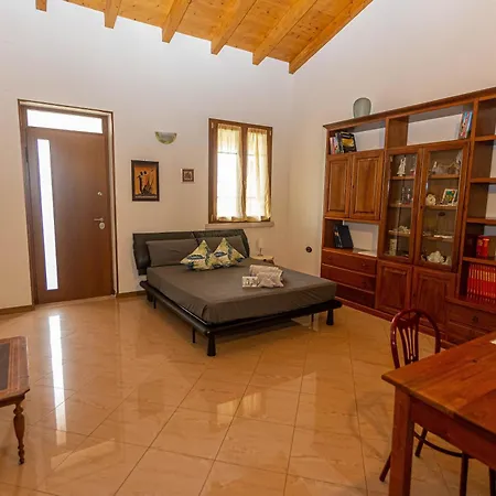 לינה וארוחת בוקר Castello Verona Sanguinetto