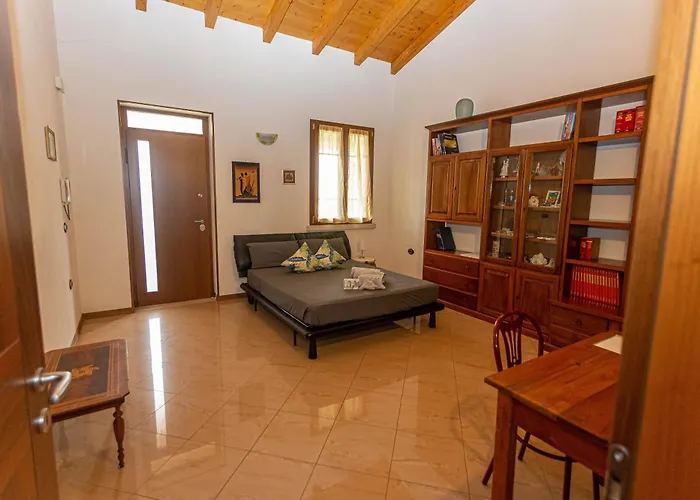 Bed & Breakfast Castello Verona Sanguinetto