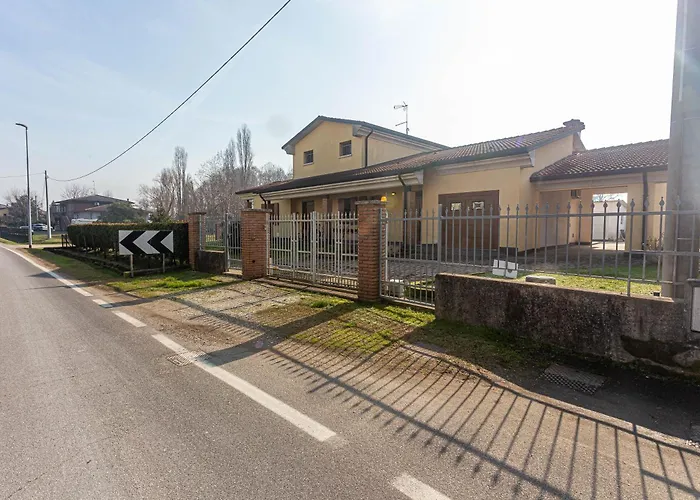 Castello Verona Bed & Breakfast Sanguinetto