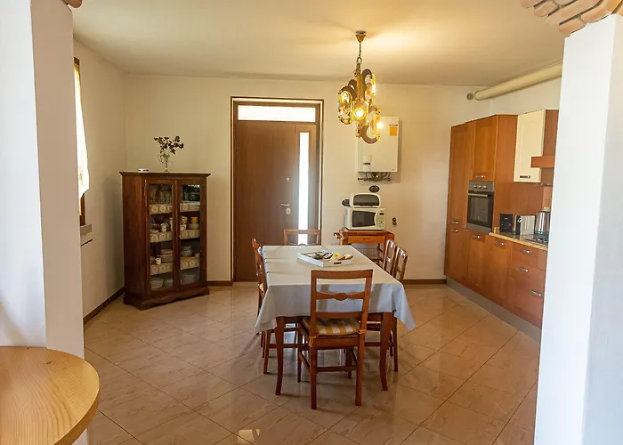 Castello Verona Bed & Breakfast