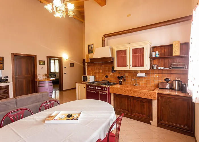 Castello Verona Bed & Breakfast